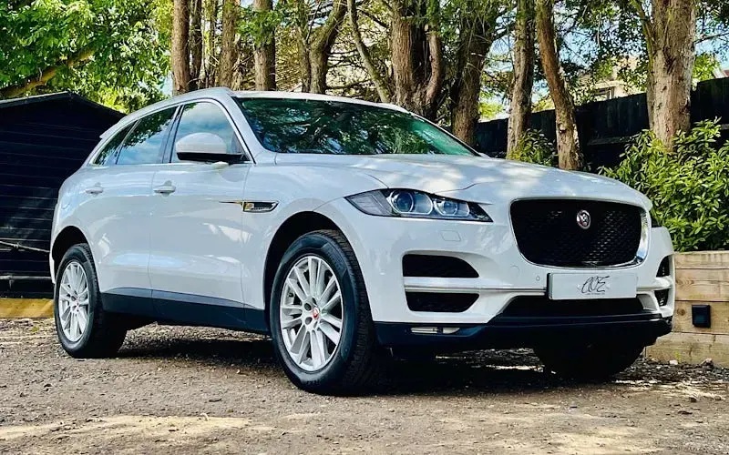 Used Jaguar F-Pace Portfolio 300 HP (220 kW) 2019 SUV