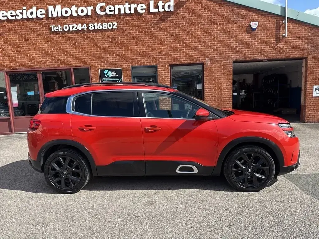 Używany Citroën C5 Flair 180 KM (132 kW) 2019 Czerwony SUV