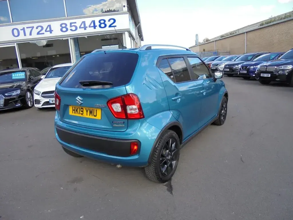 Usado Suzuki Ignis SZ5 90 HP (66 kW) 2019 Azul SUV