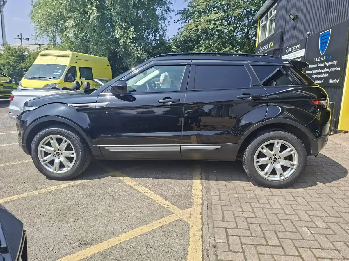 Used Land Rover Range Rover evoque Pure 2012 Black SUV