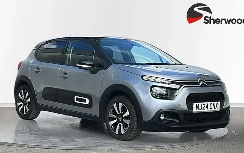 Used Citroën C3 PureTech 110 HP (80 kW) 2024 Hatchback