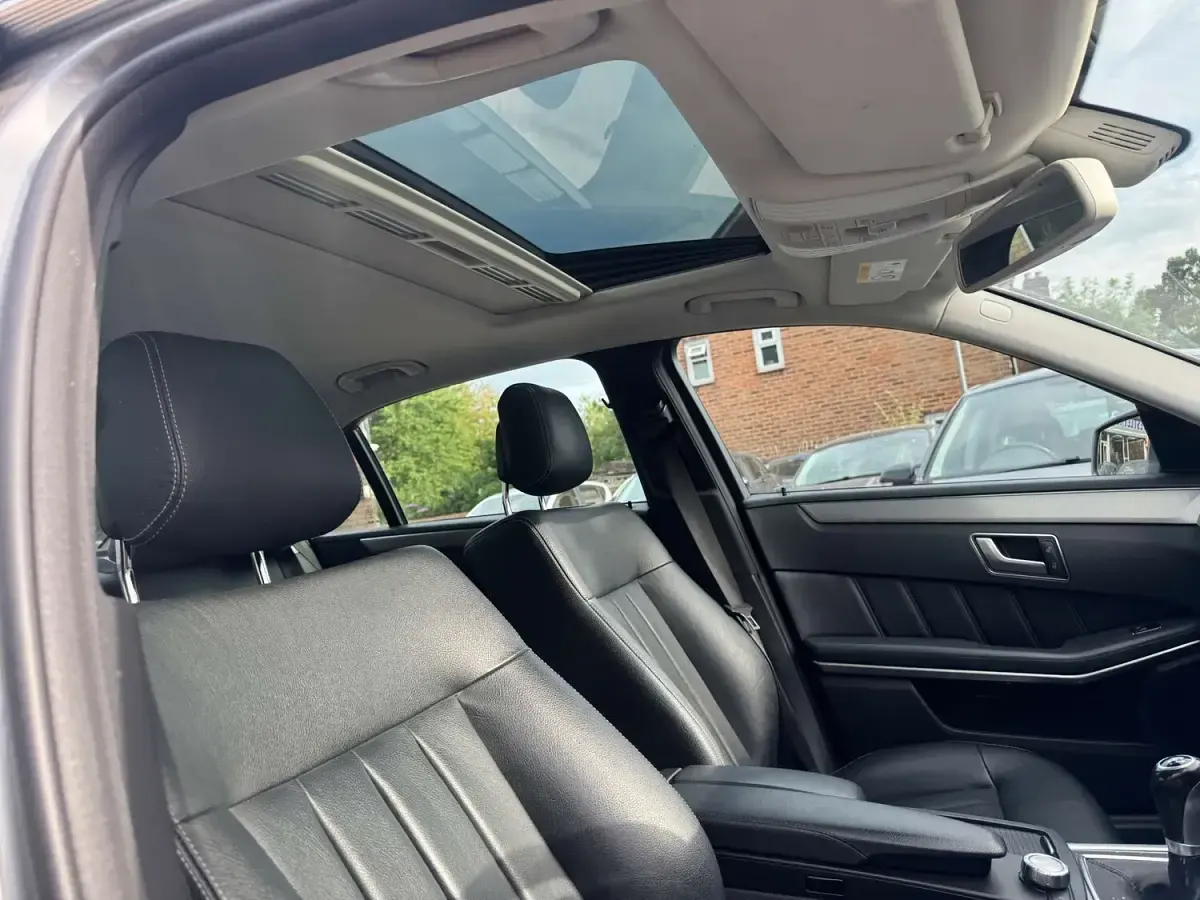 Used Mercedes E220 SE 170 HP (125 kW) 2014 Silver Sedan