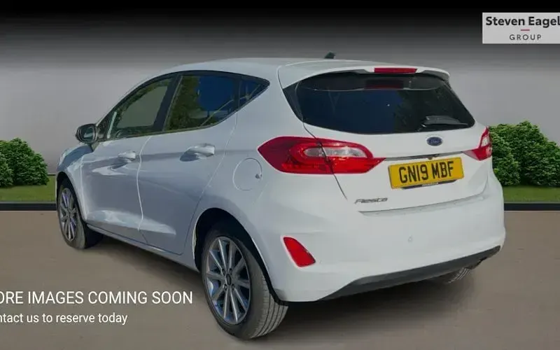 Begagnad Ford Fiesta Titanium 101 HK (74 kW) 2021 Halvkombi