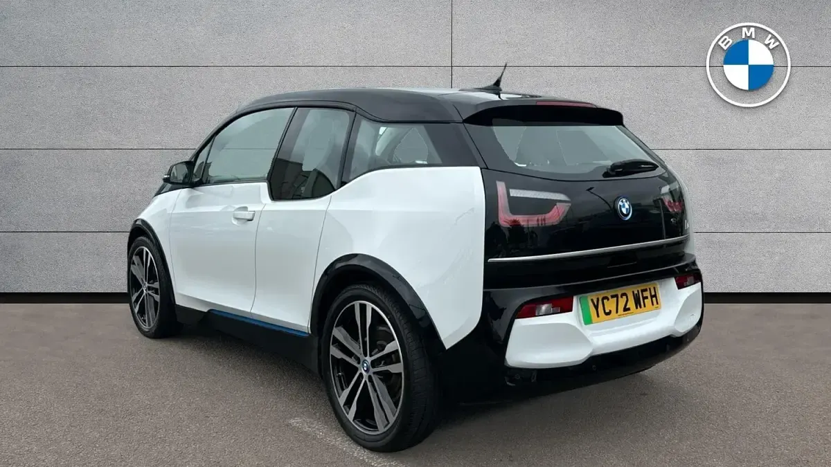 Used BMW i3 Comfort Edition 135 kW (184 HP) 2022 White Hatchback