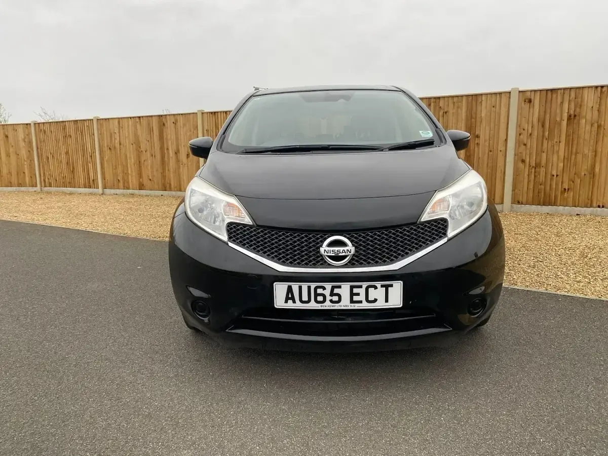 Used Nissan Note Acenta Premium 98 HP (72 kW) 2016 Black Hatchback