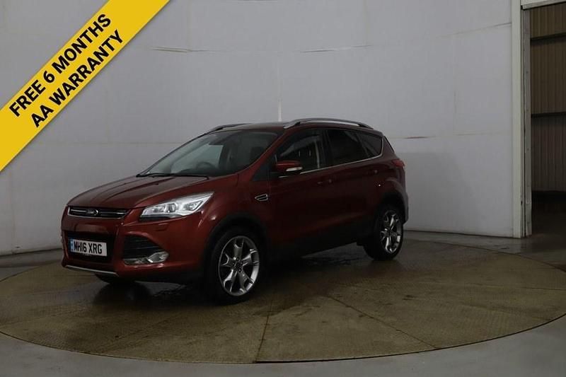 Usado Ford Kuga Titanium X 180 HP (132 kW) 2016 Vermelho SUV
