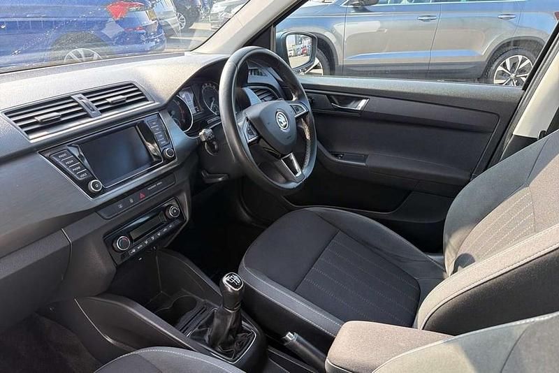 Used Skoda Fabia SE L 108 HP (79 kW) 2020 Grey Estate