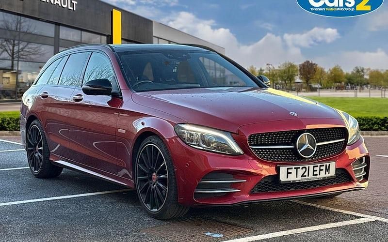 Used Mercedes C200 AMG line 184 HP (135 kW) 2020 Red Estate