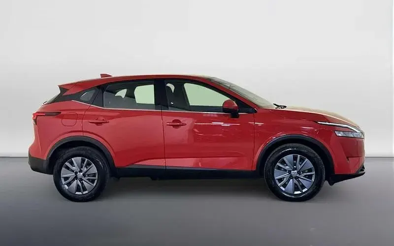 Used Nissan Qashqai Visia 140 HP (102 kW) 2022 Red SUV