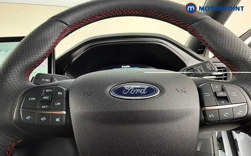 Used Ford Focus ST-Line X 155 HP (114 kW) 2026 White Hatchback