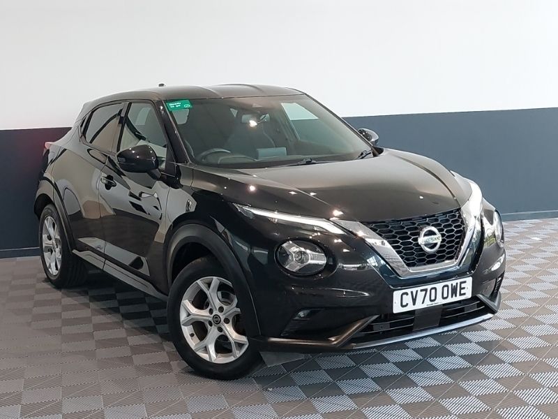 Black Used 2020 Nissan Juke N-Connecta SUV | £15,298 (Fair price) - Image 1/4
