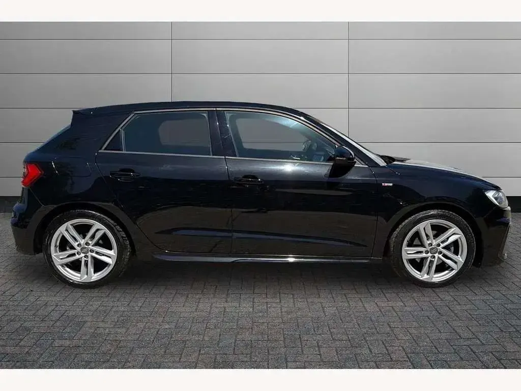 Used Audi A1 S-Line 116 HP (85 kW) 2019 Black SUV