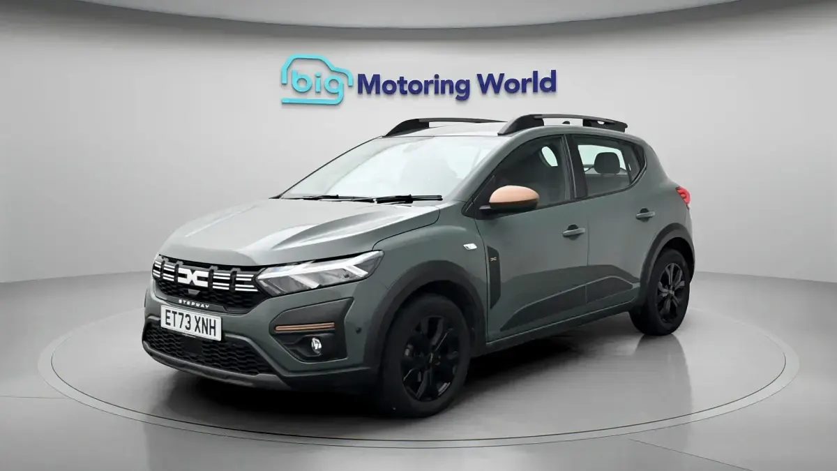 Used Dacia Sandero Extreme 90 HP (66 kW) 2023 Green Hatchback