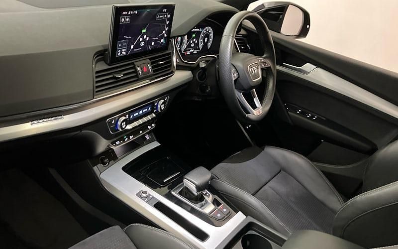 Used Audi Q5 Sportback S-Line 299 HP (219 kW) 2023 Black SUV