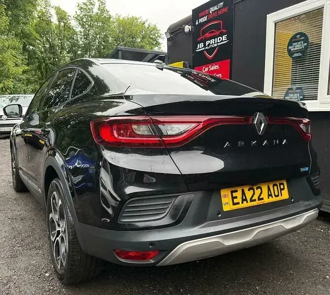 Used Renault Arkana Version S 2022 Black SUV