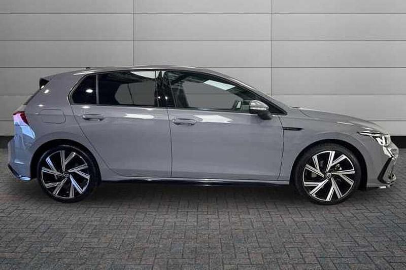Used VW Golf VIII R-line 150 HP (110 kW) 2023 Moonstone grey Hatchback