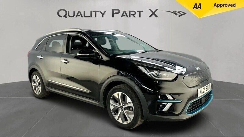 Black Used 2021 Kia e-Niro 4 SUV | £11,300 (Good price) - Image 1/4