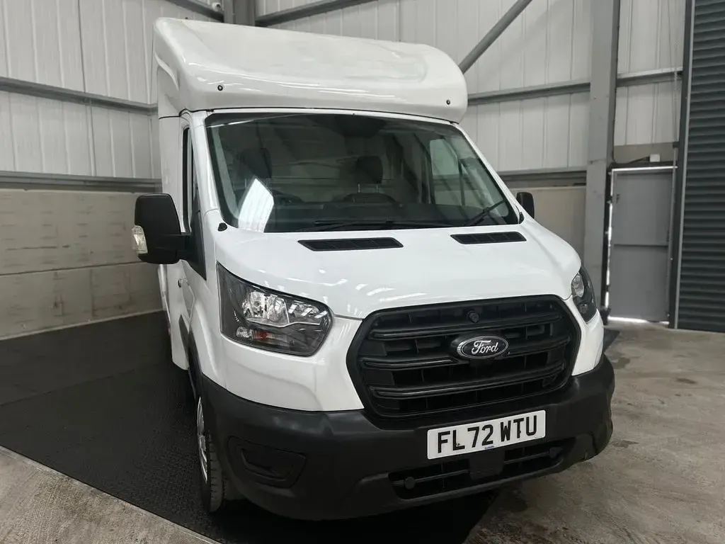 Used Ford Transit 130 HP (95 kW) 2022 White Cabriolet