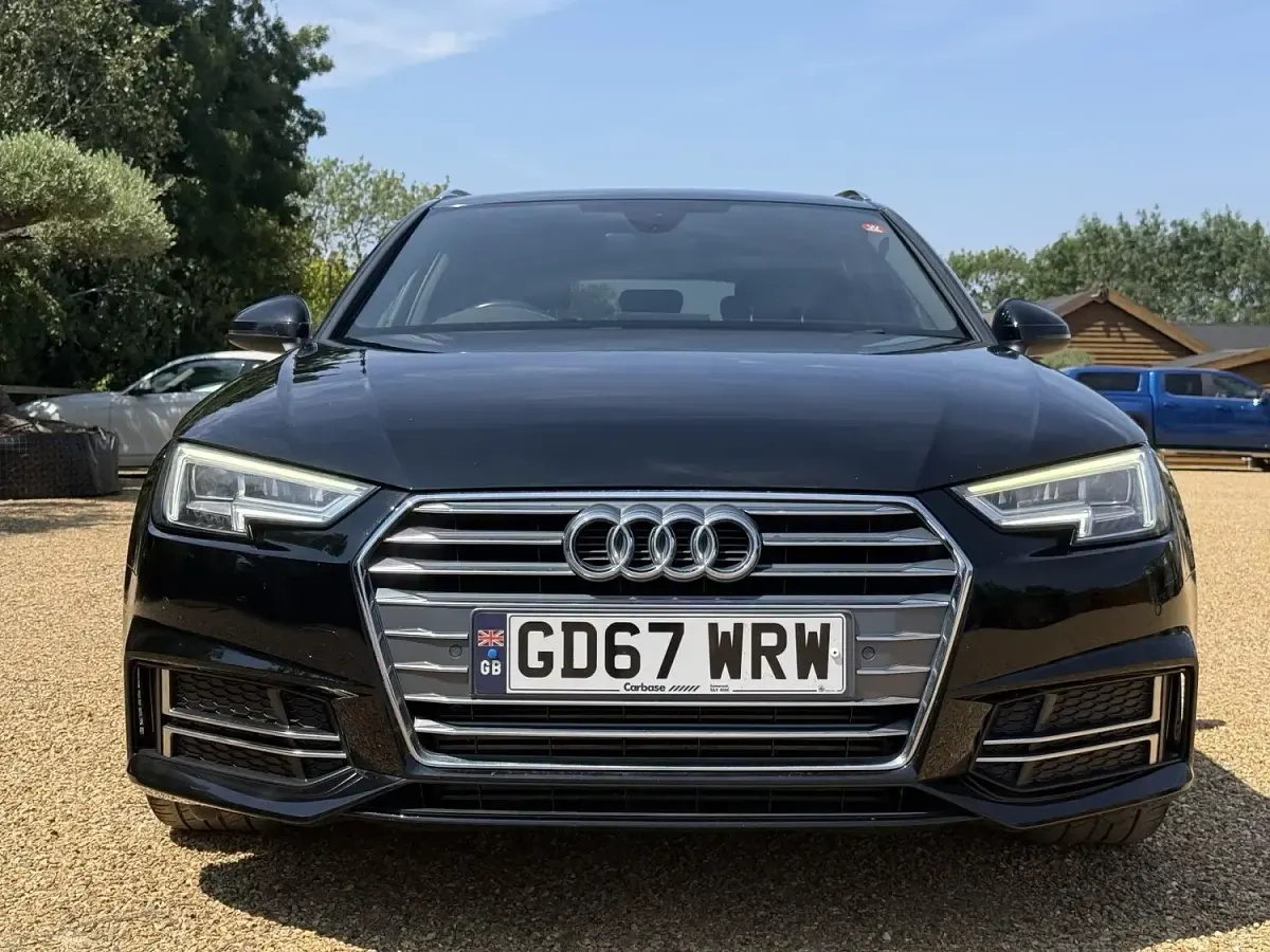 Used Audi A4 S-Line 190 HP (139 kW) 2018 Black Estate