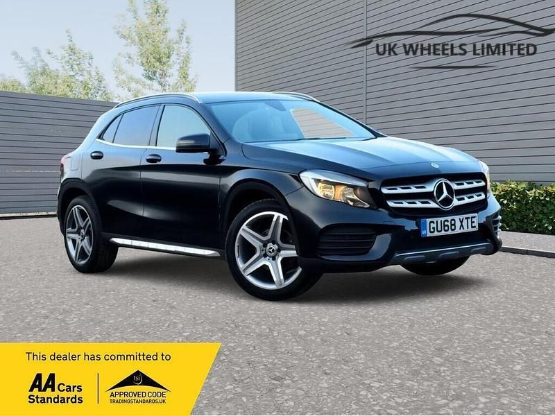 Black Used 2018 Mercedes GLA200 AMG line SUV | £13,690 (Good price) - Image 1/3