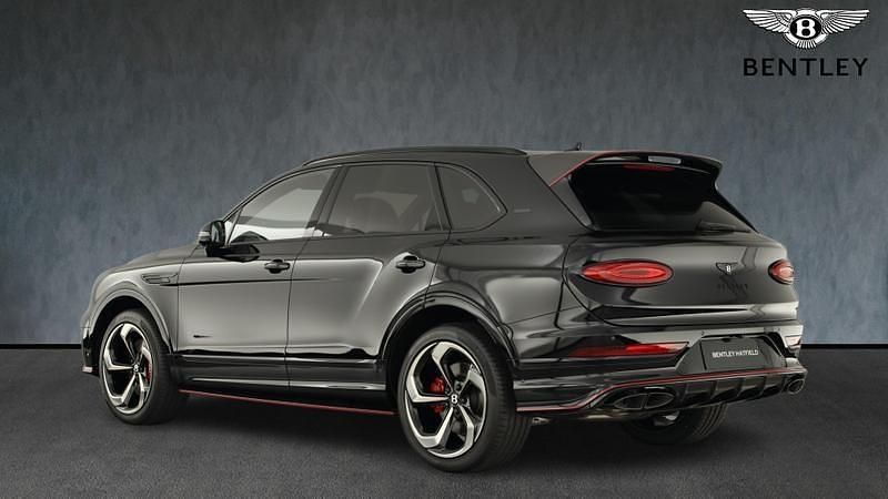 New Bentley Bentayga 550 HP (404 kW) 2026 Black SUV