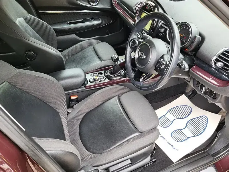 Used Mini Cooper Clubman 136 HP (100 kW) 2016 Maroon Estate