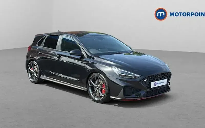 Begagnad Hyundai i30 280 HK (205 kW) 2024 Halvkombi