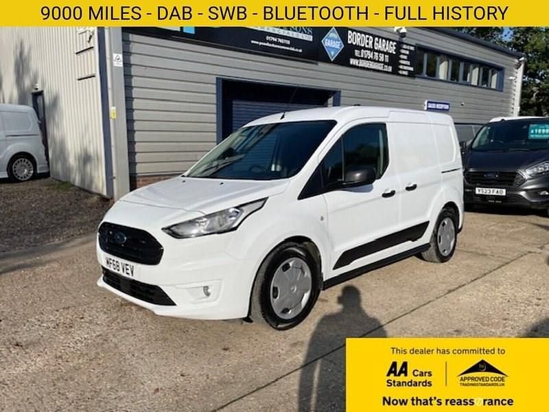 White Used 2018 Ford Transit Trend | £11,490 (Fair price) - Image 1/3