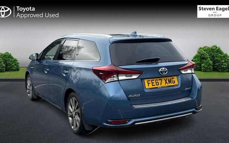 Used Toyota Auris Touring Sports 136 HP (100 kW) 2017 Estate