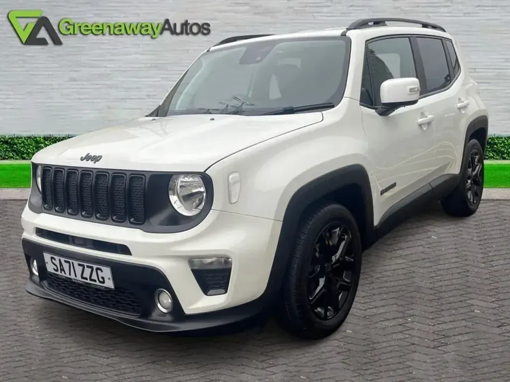 Usado Jeep Renegade Night Eagle 120 CV (88 kW) 2021 Blanco SUV