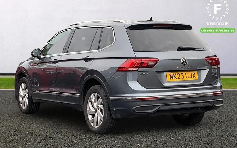 Used VW Tiguan Allspace Life 150 HP (110 kW) 2023 Grey SUV