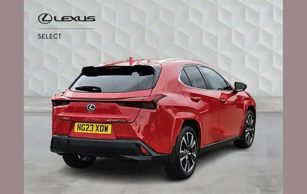Used Lexus UX 250h 180 HP (132 kW) 2023 Red SUV