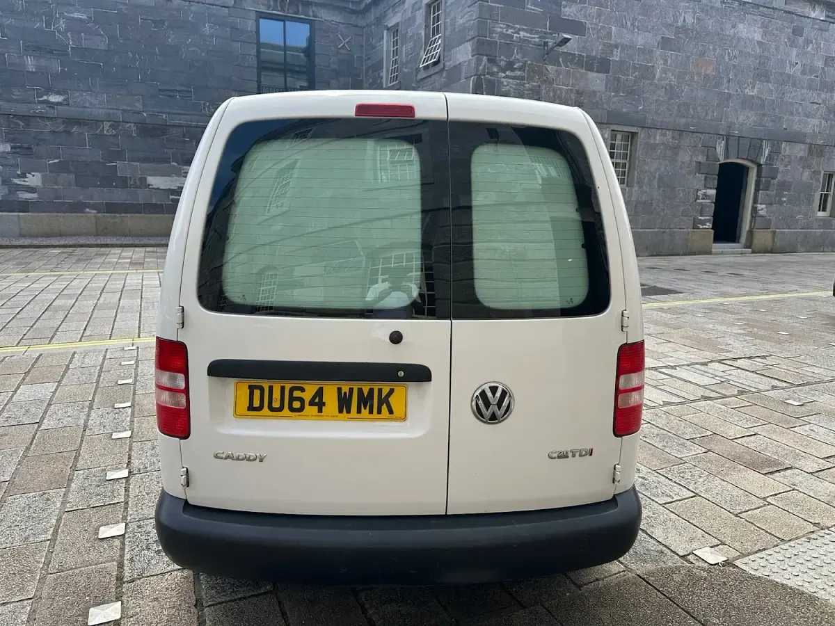 Used VW Caddy Startline 102 HP (75 kW) 2014 White MPV