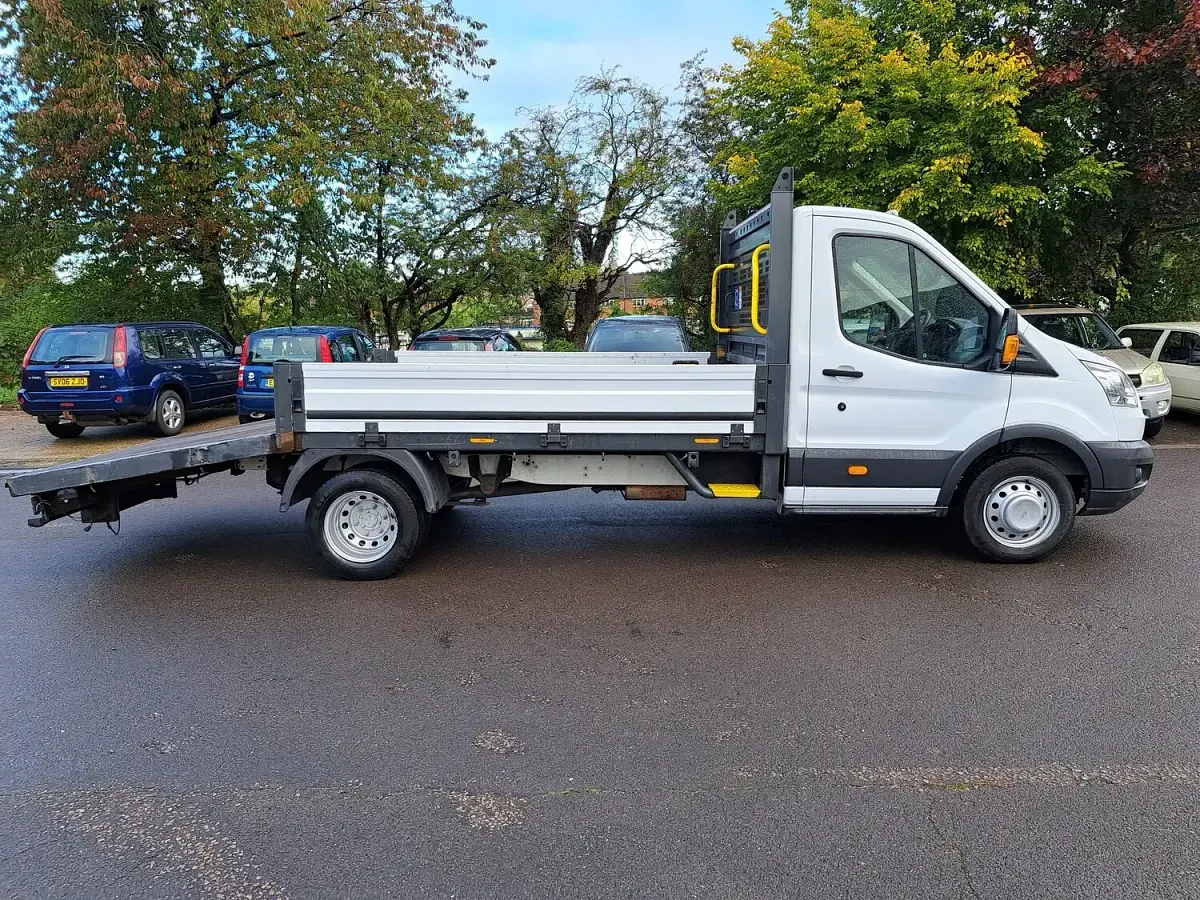Used Ford Transit 125 HP (91 kW) 2015 White