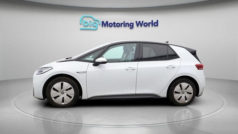 Used VW ID.3 Pro Performance 150 kW (204 HP) 2022 White Hatchback