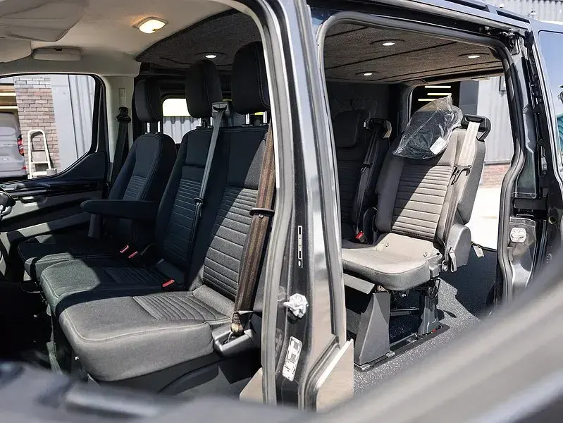 Used Ford Transit Custom Limited 130 HP (95 kW) 2023 Grey Van