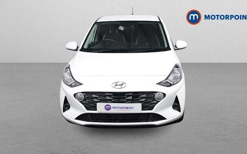 Usado Hyundai i10 SE 84 HP (61 kW) 2022 Branco Citadino