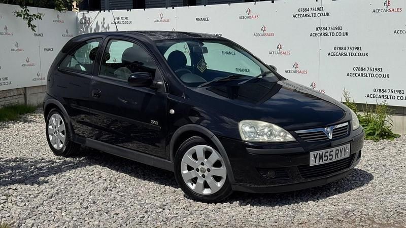 Black Used 2006 Vauxhall Corsa Hatchback | £995 (Good price) - Image 1/4