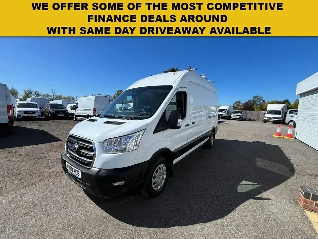 Used Ford Transit Trend 2021 White Van