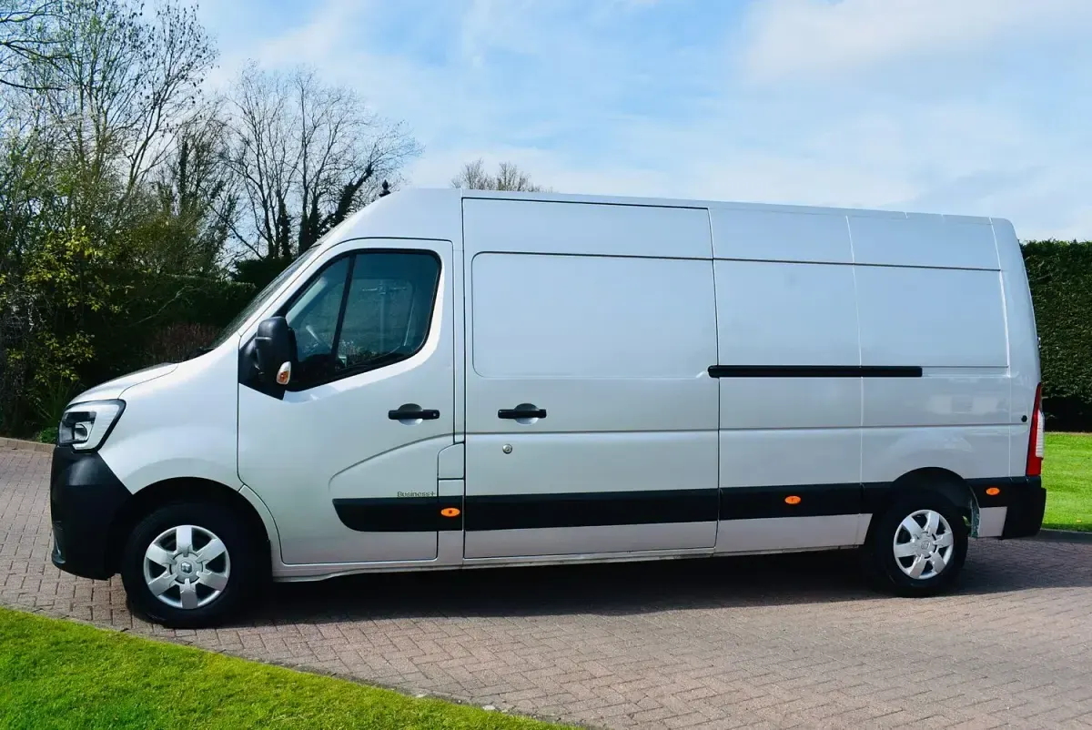 Used Renault Master Business 2023 Grey MPV