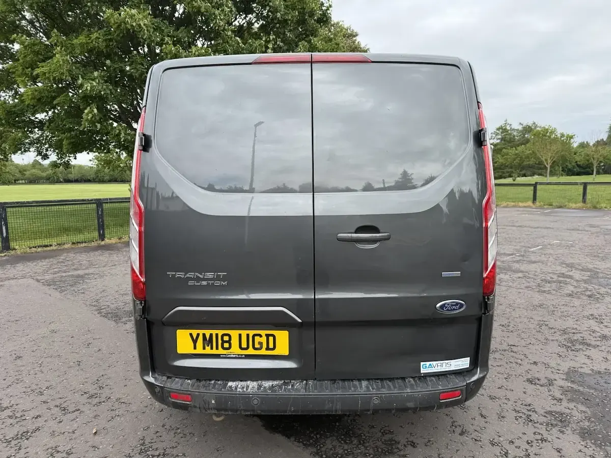 Used Ford Transit Custom Limited 130 HP (95 kW) 2018 Grey Van