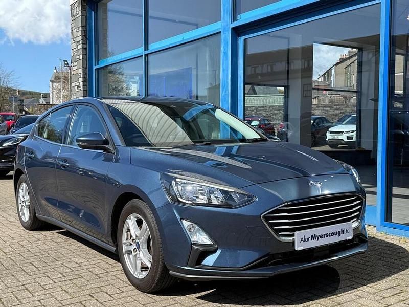 Used Ford Focus Zetec 2021 Blue Hatchback