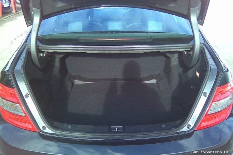 Used Mercedes C180 156 HP (114 kW) 2008 Sedan