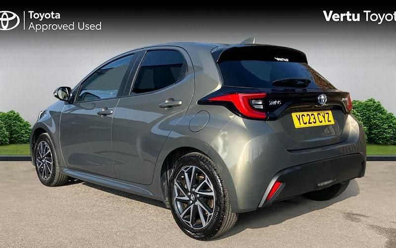 Used Toyota Yaris Hybrid Design 116 HP (85 kW) 2026 Hatchback