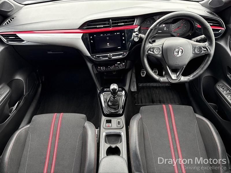 Used Vauxhall Corsa SRi 100 HP (73 kW) 2020 White Hatchback