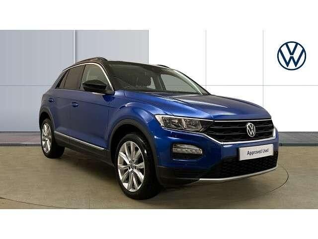 Blue Used 2021 VW T-Roc Design SUV | £17,573 (Fair price) - Image 1/4