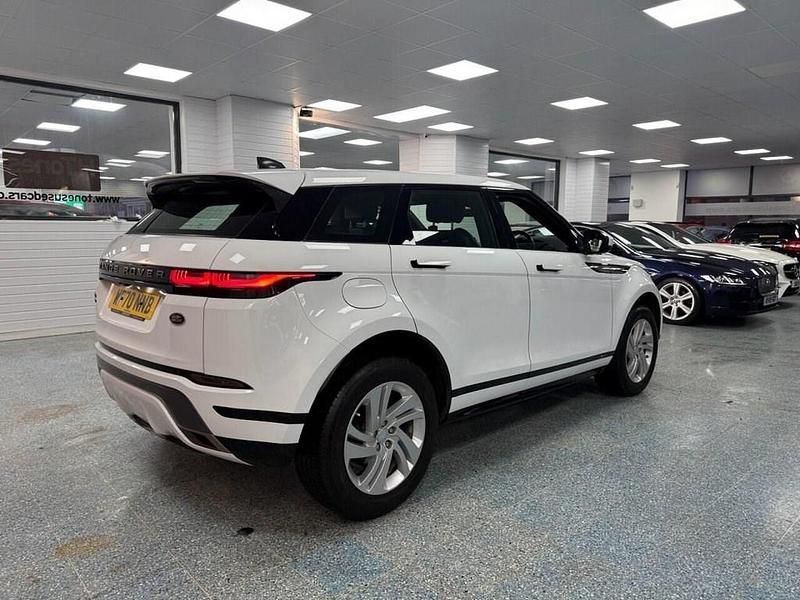 Used Land Rover Range Rover evoque R-Dynamic 150 HP (110 kW) 2020 White SUV