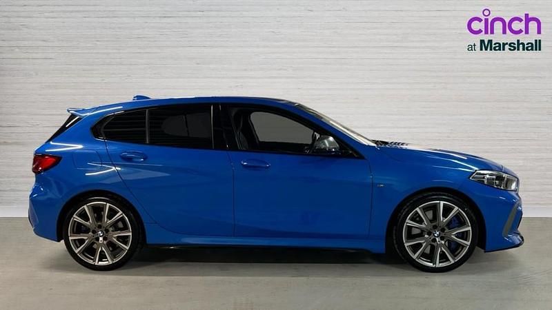 Used BMW M135 Comfort Edition 306 HP (225 kW) 2024 Blue Hatchback