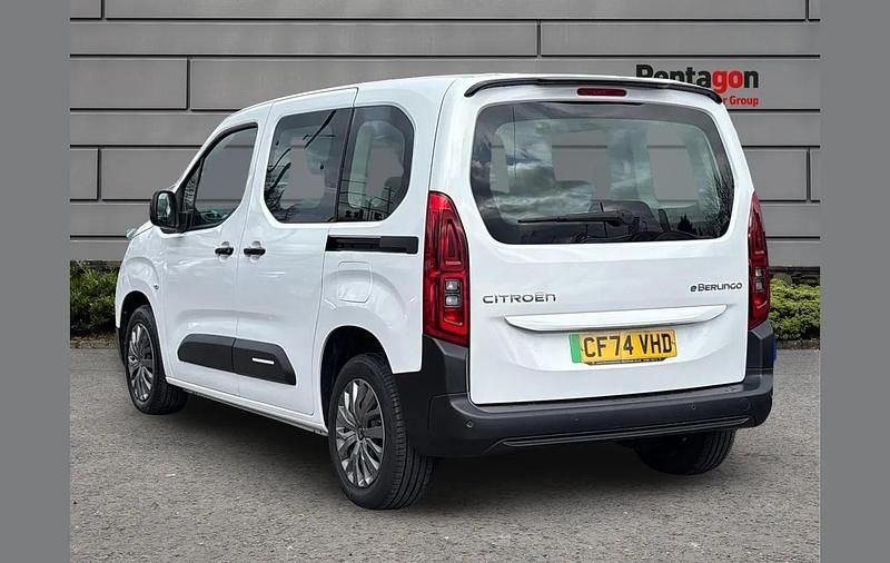 Used Citroën e-Berlingo 100 kW (136 HP) 2025 White MPV