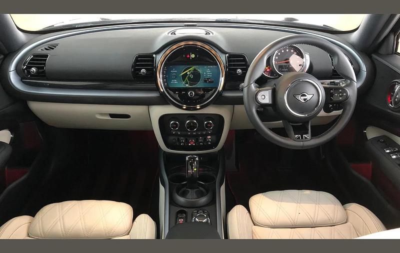 Used Mini Cooper Clubman Exclusive 134 HP (98 kW) 2023 Black Estate